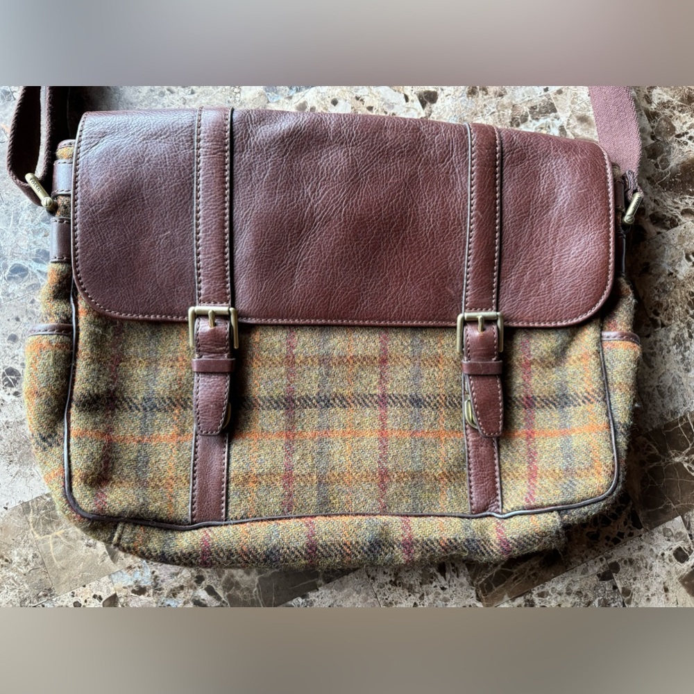 Fossil - laptop briefcase with multiple pockets & hand woven Harris Tweed.